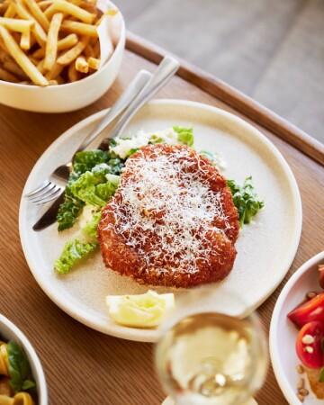Best Sports Bars in Freshwater - Harbord Hotel