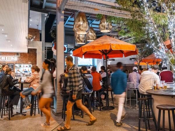 Best Sports Bars in Red Hill - The Normanby Hotel