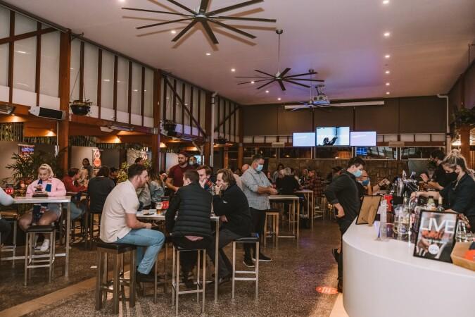 Best Sports Bars in East Brisbane - Shafston Hotel