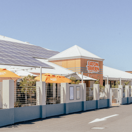 Best Sports Bars in Eaton - Eaton Tavern