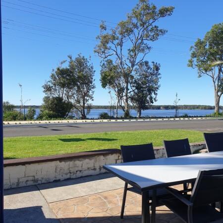 Best Sports Bars in Shoalhaven Heads - Shoalhaven Heads Hotel