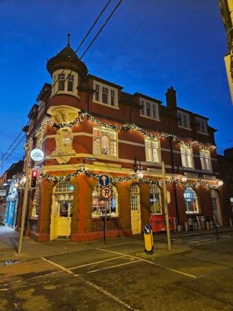 Best Sports Bars in Dundalk - Mo Chara