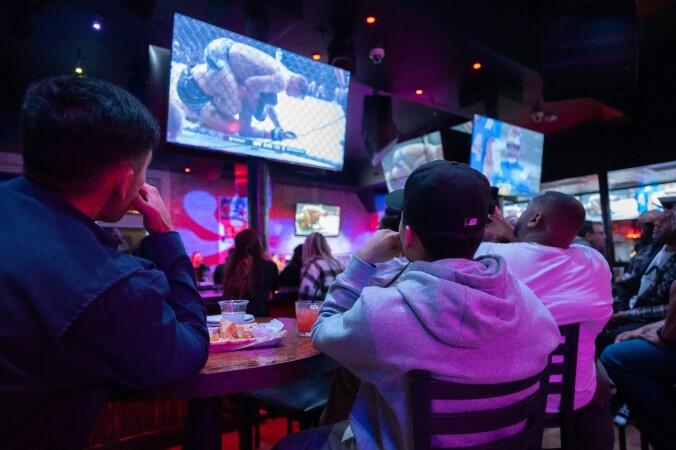 Best Sports Bars in San Diego - Whiskey Girl