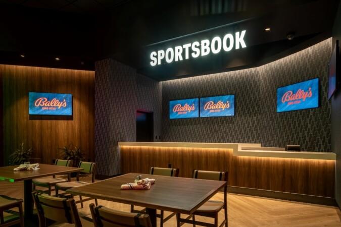 Best Sports Bars in Rock Island - Bally's Quad Cities Casino & Hotel