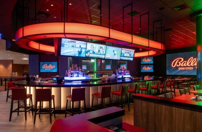 Best Sports Bars in Rock Island - Bally's Quad Cities Casino & Hotel