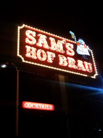 Best Sports Bars in Los Angeles - Sams Hofbrau
