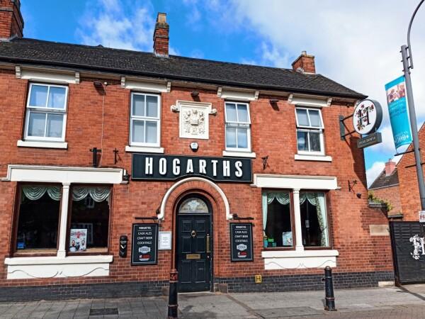 Best Sports Bars in Tamworth - Hogarths Tamworth