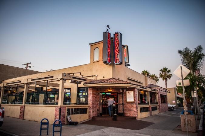Best Sports Bars in San Diego - Tavern At The Beach