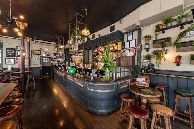 Best Sports Bars in London - Chelsea Potter