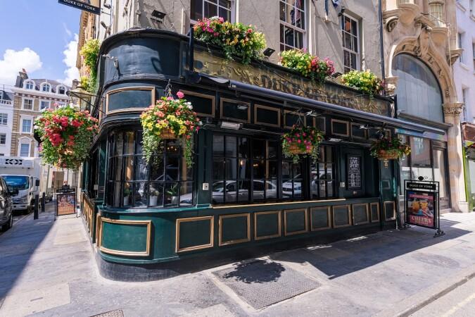Best Sports Bars in London - Duke of York