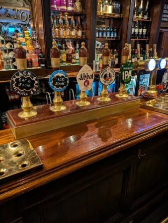 Best Sports Bars in London - Hoop and Toy