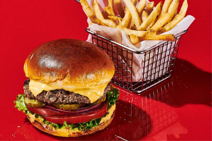 Best Sports Bars in Arcadia - Dave & Busters @ Arcadia/Santa Anita