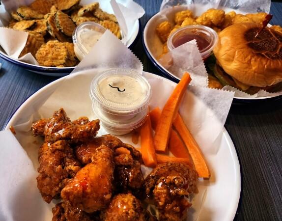 Best Sports Bars in New York - Down The Hatch