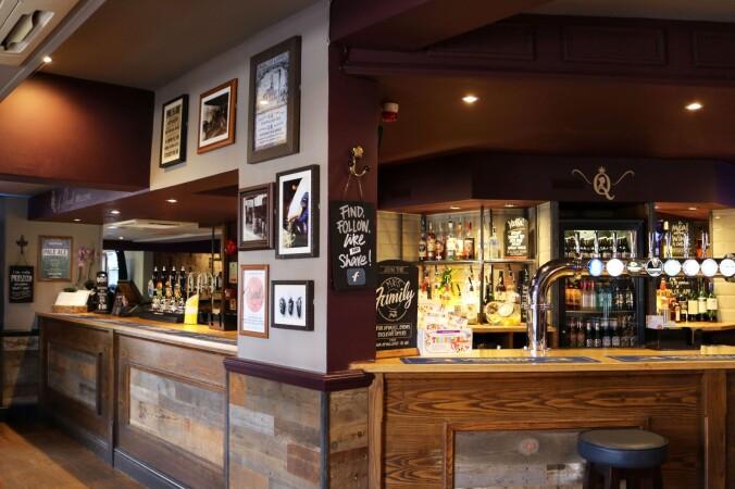 Beste Sportsbars in Waltham Abbey - Queens Head