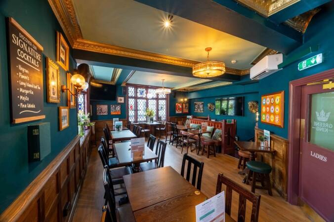 Best Sports Bars in Soho - Golden Lion