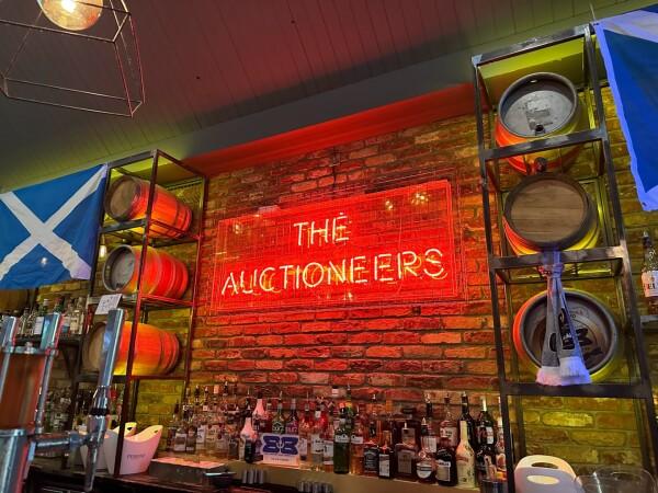 Best Sports Bars in Glasgow - Auctioneers