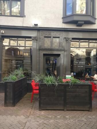 Best Sports Bars in Northampton - The Optimist