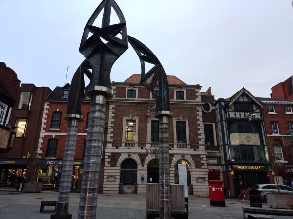 Best Sports Bars in Shrewsbury - Hole In The Wall