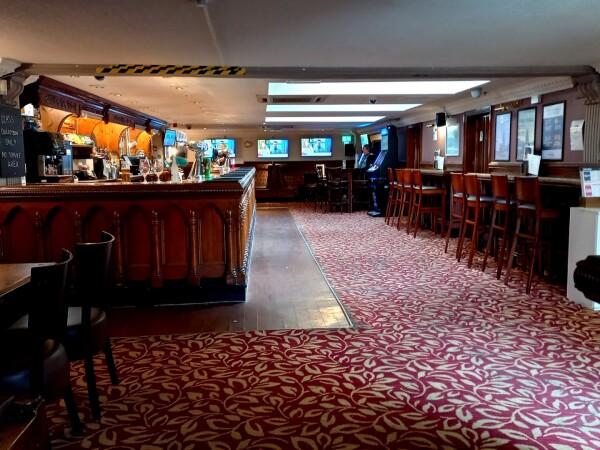 Best Sports Bars in Hull - Mill