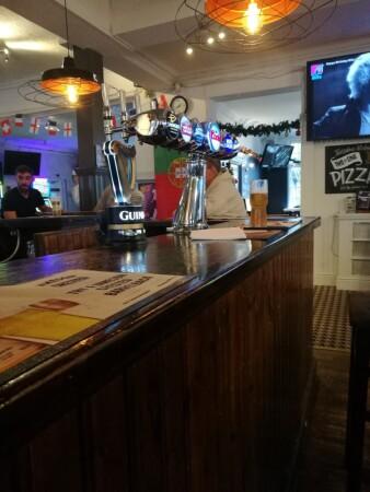 Beste Sportsbars in Grays - Oak