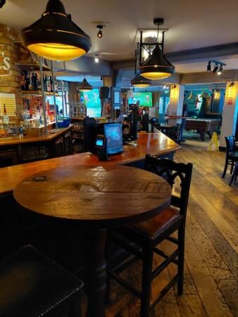 Best Sports Bars in Ilford - O'Neills Ilford