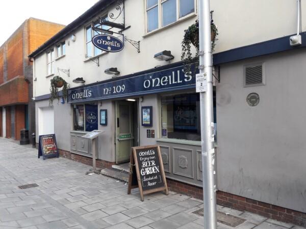Best Sports Bars in Ilford - O'Neills Ilford