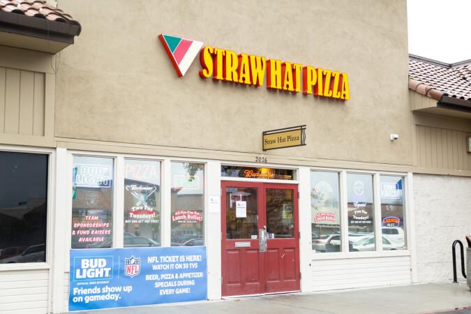 Best Sports Bars in Freedom - Straw Hat Pizza @ Watsonville
