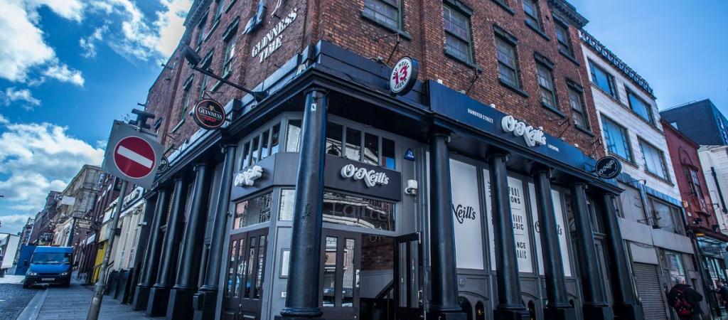 Best Sports Bars in Liverpool - O'Neills Liverpool