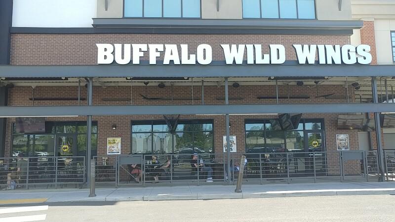 Best Sports Bars in Spokane - Buffalo Wild Wings @ Spokane, Wa - Northtown Mall