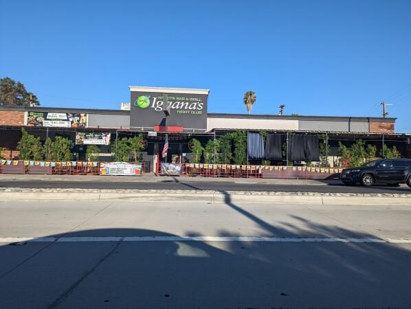 Best Sports Bars in Pico Rivera - Iguana's Bar