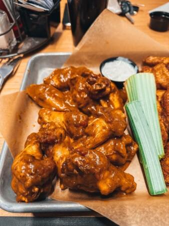 Les Meilleurs Bars à Hanover - Buffalo Wild Wings @ Hanover, Ma