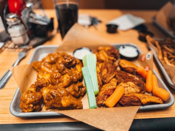 Les Meilleurs Bars à Hanover - Buffalo Wild Wings @ Hanover, Ma