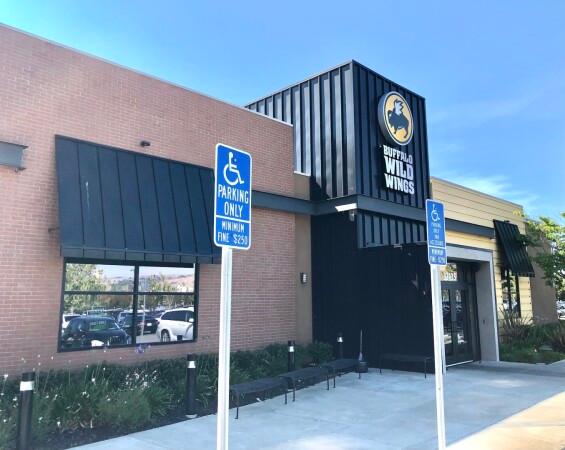 Best Sports Bars in Union City - Buffalo Wild Wings @ Union City, Ca