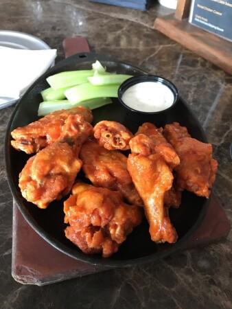 Best Sports Bars in Los Angeles - Nickel Mine