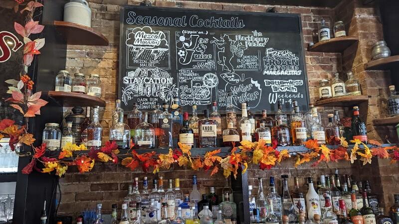 Best Sports Bars in New York - Jaspers Tap House & Kitchen