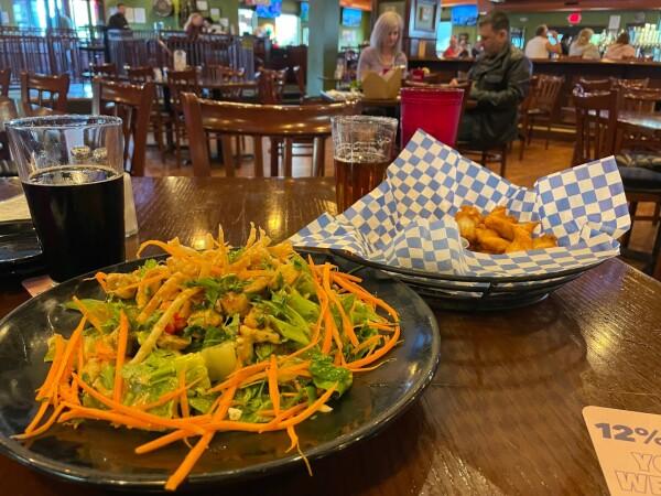 Best Sports Bars in Anchorage - 907 Ale House & Grill