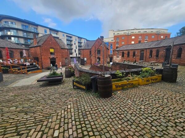 Best Sports Bars in Birmingham - The Distillery