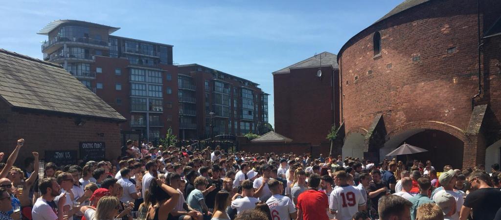 Best Sports Bars in Birmingham - The Distillery