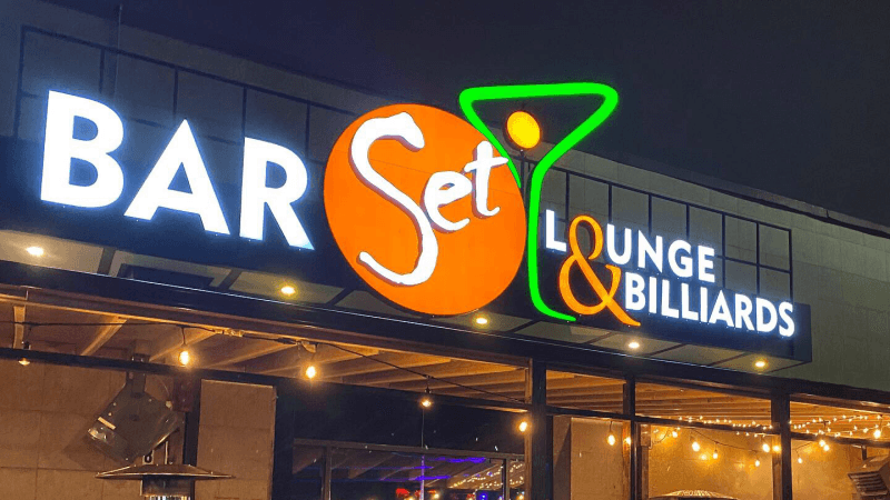Best Sports Bars in Brooklyn - Set Lounge Bar & Billiards