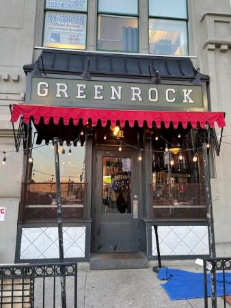 Best Sports Bars in Hoboken - Green Rock Tap & Grill