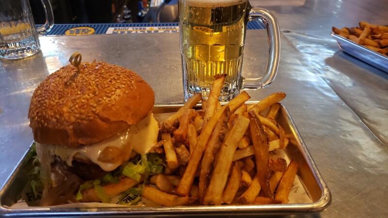 Best Sports Bars in Hoboken - Green Rock Tap & Grill