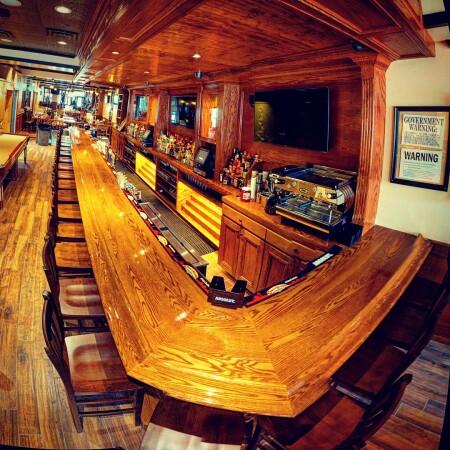 Best Sports Bars in New York - Saluggis East