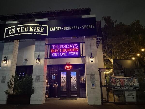 Best Sports Bars in Houston - On The Kirb