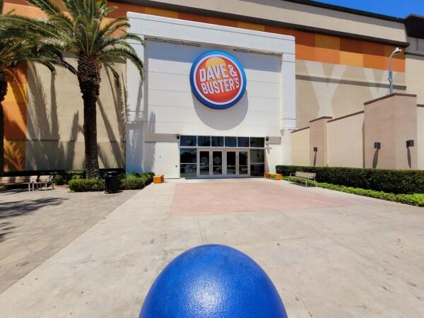 Best Sports Bars in Northridge - Dave & Busters @ Northridge