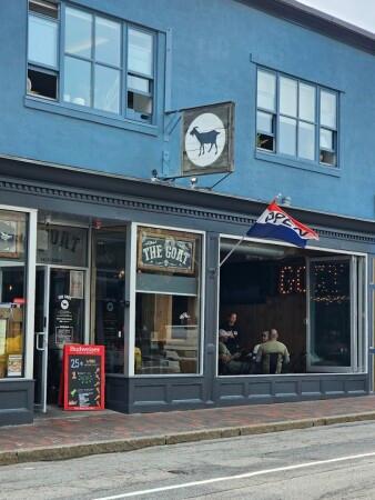 Beste Sportsbars in Portsmouth - The Goat @ Congress Street