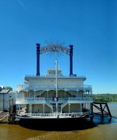 Best Sports Bars in Harvey - Boomtown Casino