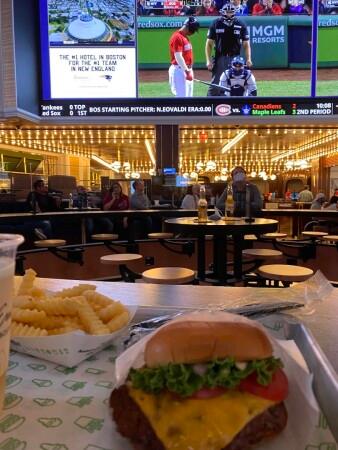 Best Sports Bars in Everett - Wynnbet @ Encore Boston Harbor