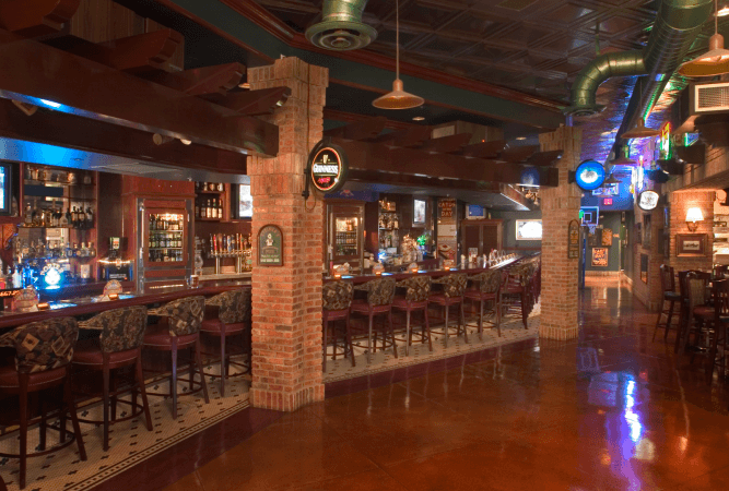 Best Sports Bars in Las Vegas - Steiner's Pub @ W Cheyenne
