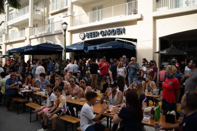 Les Meilleurs Bars à Jupiter - DAS Beer Garden