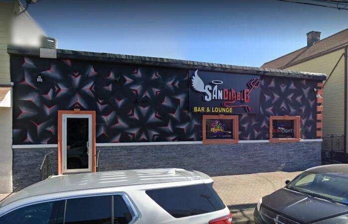 Best Sports Bars in Newark - San Diablo Lounge